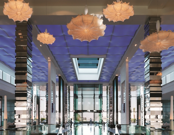 Fairmont Bab Al Bahr酒店设计 强调动感和节奏变化